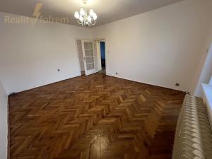Prodej bytu 3+1, Ostrava, Šrobárova, 75 m2
