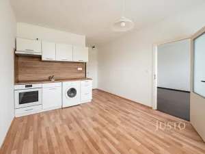 Pronájem bytu 1+1, Ústí nad Labem, Hluboká, 36 m2