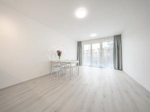 Pronájem bytu 1+kk, Praha - Háje, Výstavní, 32 m2