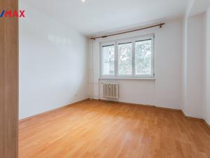 Pronájem bytu 3+1, Praha - Hloubětín, Horoušanská, 61 m2