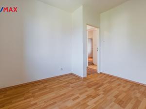 Pronájem bytu 3+1, Praha - Hloubětín, Horoušanská, 61 m2