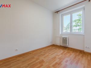 Pronájem bytu 3+1, Praha - Hloubětín, Horoušanská, 61 m2