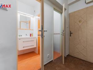Pronájem bytu 3+1, Praha - Hloubětín, Horoušanská, 61 m2