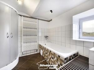 Prodej rodinného domu, Loučná pod Klínovcem, 240 m2