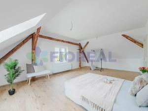 Prodej rodinného domu, Litohlavy, 159 m2