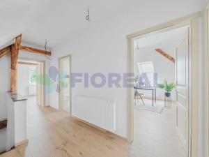 Prodej rodinného domu, Litohlavy, 159 m2