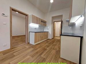 Pronájem bytu 2+kk, Praha - Žižkov, 41 m2