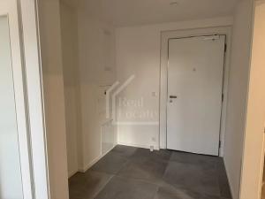 Pronájem bytu 2+kk, Praha, Ramonova, 50 m2