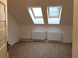 Pronájem bytu 2+1, Teplice, Jankovcova, 56 m2