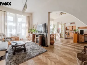 Prodej bytu 4+1, Praha - Smíchov, Štefánikova, 110 m2