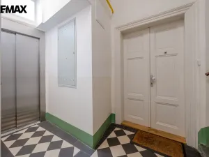 Prodej bytu 4+1, Praha - Smíchov, Štefánikova, 110 m2