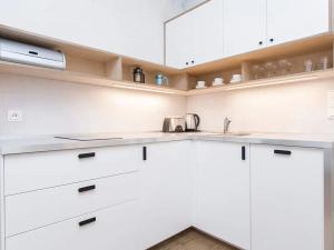 Pronájem bytu 2+kk, Praha - Nové Město, U půjčovny, 40 m2