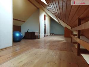 Prodej bytu 2+1, Karlovy Vary, Kolmá, 51 m2
