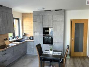 Pronájem bytu 3+kk, Kralupy nad Vltavou - Lobeček, J. Wolkera, 64 m2