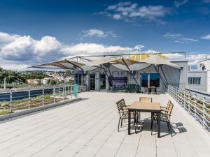 Pronájem obchodního prostoru, Praha, Nádražní, 539 m2