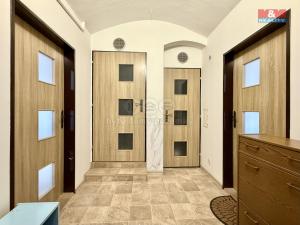 Pronájem bytu 3+kk, Zvoleněves, 67 m2
