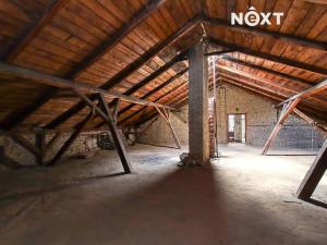 Prodej rodinného domu, Dobřenice, 351 m2