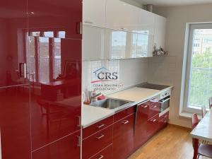 Pronájem bytu 1+kk, Praha - Vršovice, Karpatská, 35 m2