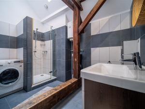 Prodej rodinného domu, České Budějovice - České Budějovice 6, Dukelská, 180 m2