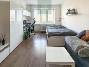 Pronájem bytu 2+1, Plzeň, Částkova, 54 m2