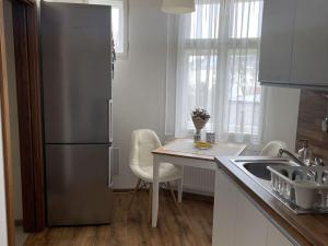 Pronájem bytu 2+kk, Ostrava - Moravská Ostrava, Milíčova, 61 m2