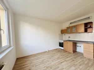 Pronájem bytu 1+1, Chomutov, Zadní Vinohrady, 36 m2
