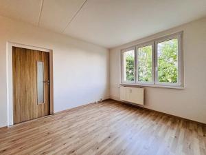 Pronájem bytu 1+1, Chomutov, Zadní Vinohrady, 36 m2