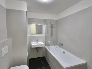 Pronájem bytu 1+kk, Kladno, Štěpána Rautenstraucha, 31 m2