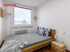 Pronájem bytu 3+1, Praha - Strašnice, Pod strání, 66 m2