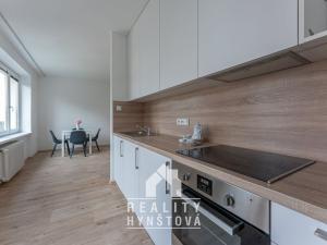 Prodej bytu 2+kk, Blansko, nám. Republiky, 57 m2
