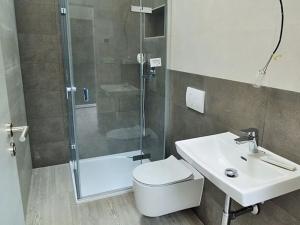 Prodej bytu 4+kk, Praha - Sobín, Hostivická, 151 m2