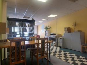 Pronájem kanceláře, Valašské Meziříčí, Mostní, 92 m2