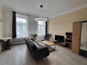 Pronájem bytu 2+1, České Budějovice - České Budějovice 7, Komenského, 75 m2