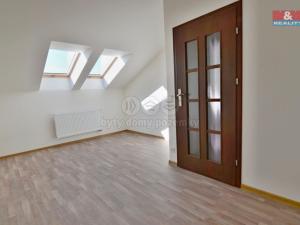 Pronájem rodinného domu, Stehelčeves, V. Poláka, 140 m2