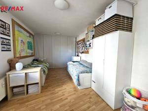 Pronájem bytu 4+1, Praha, Kloboukova, 114 m2