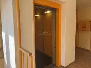 Prodej bytu 2+kk, Praha - Háje, Mendelova, 45 m2