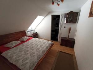 Prodej vícegeneračního domu, Hýskov, Prostřední, 350 m2