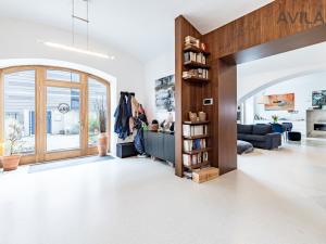 Prodej bytu 4+kk, Praha - Vokovice, Ke dvoru, 213 m2