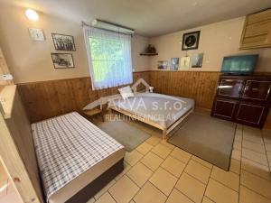 Prodej rodinného domu, Strašice, 845 m2
