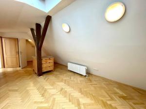 Pronájem bytu 3+kk, Praha - Střešovice, Pod Andělkou, 118 m2