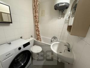 Pronájem bytu 2+1, Praha - Košíře, Pod školou, 46 m2