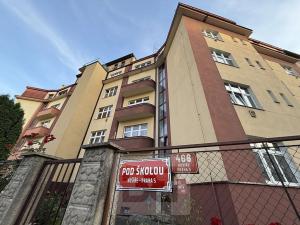 Pronájem bytu 2+1, Praha - Košíře, Pod školou, 46 m2