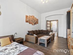Pronájem bytu 1+1, Praha - Karlín, Sokolovská, 38 m2