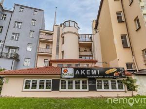 Pronájem bytu 1+1, Praha - Karlín, Sokolovská, 38 m2