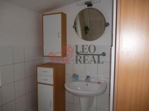 Pronájem bytu 2+1, Černošice, Jedlová, 56 m2