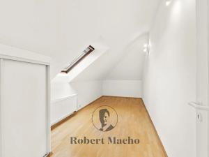 Prodej rodinného domu, Čisovice, 208 m2
