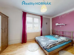 Prodej rodinného domu, Stádlec, 360 m2