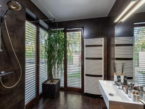 Prodej rodinného domu, Kamenice - Všedobrovice, 330 m2