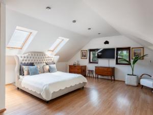 Prodej rodinného domu, Kamenice - Všedobrovice, 330 m2