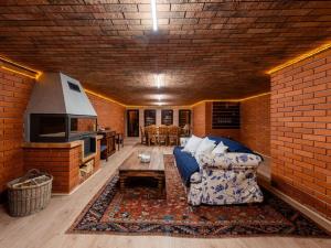 Prodej rodinného domu, Kamenice - Všedobrovice, 330 m2